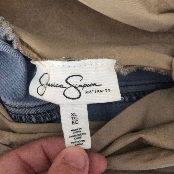 Maternity Jeans - Picture 4 of 4